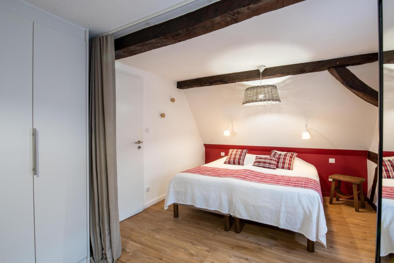 Gites Et Chambres D'Hotes Maison Ungerer Hunspach Exterior foto