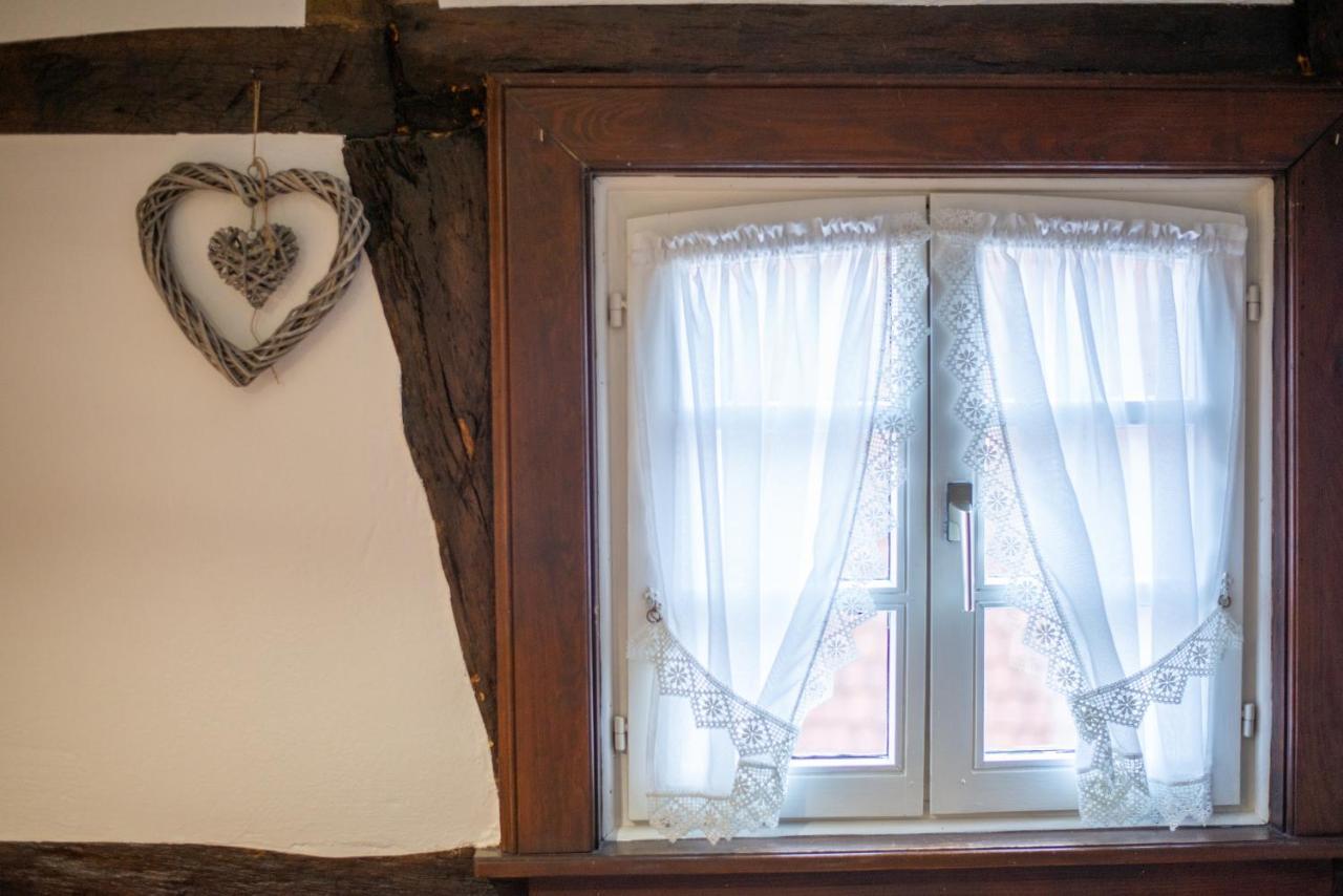 Gites Et Chambres D'Hotes Maison Ungerer Hunspach Exterior foto
