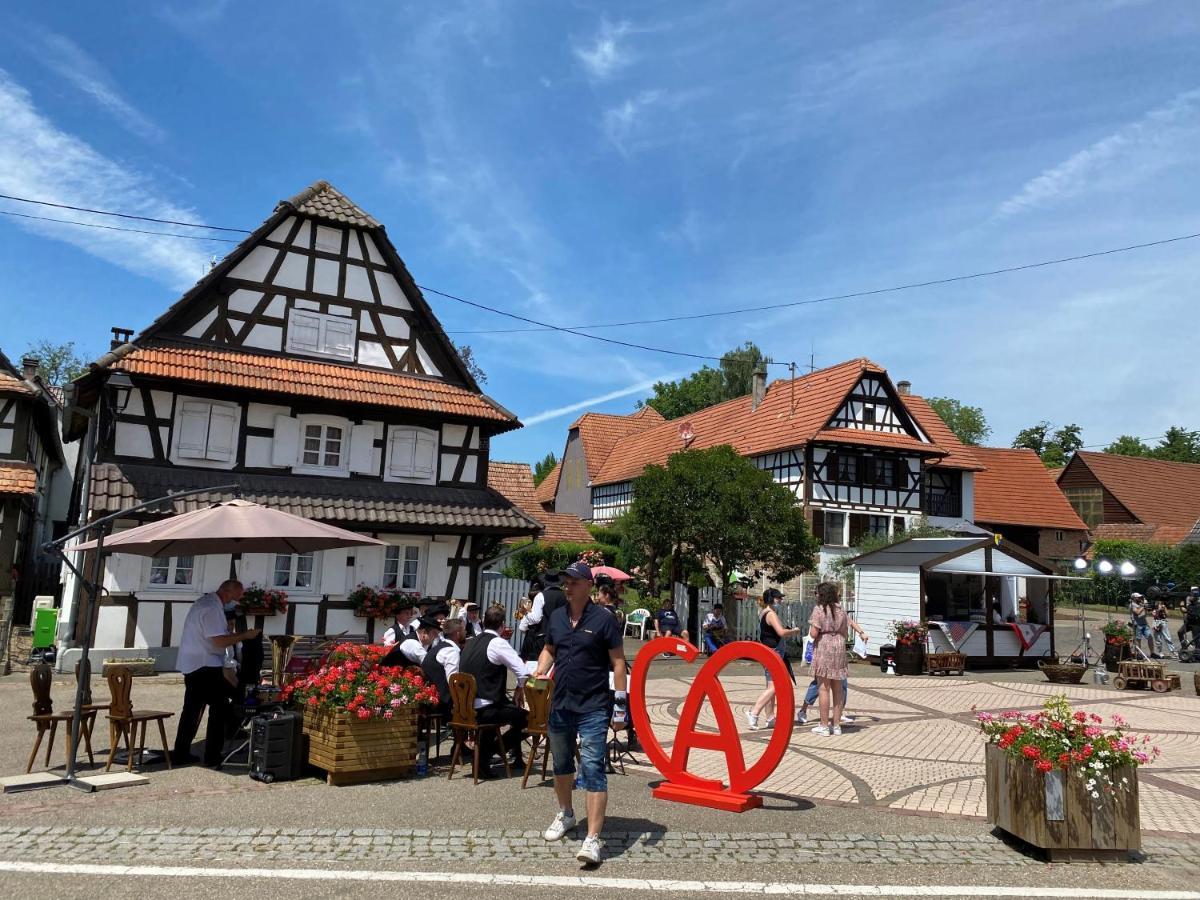 Gites Et Chambres D'Hotes Maison Ungerer Hunspach Exterior foto