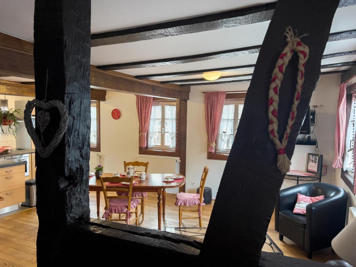 Gites Et Chambres D'Hotes Maison Ungerer Hunspach Exterior foto